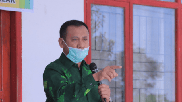 Bupati Takalar Syamsari Kitta