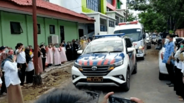 Foto Pelepasan Jenazah Kematian Pertama akibat Covid-19 di Bulukumba, Rabu 17 Juni 2020