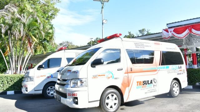 Mobil PCR Combat Covid-19
