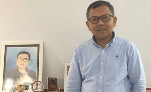 Prof Sukri Palutturi